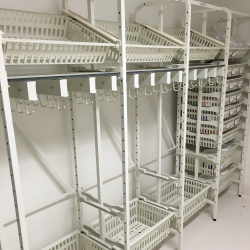 epworth-open-frame-rack-catheter-hooks